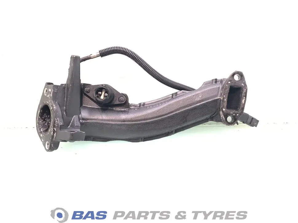 Elbow Volvo 7422586963 Elbow Volvo 7422586963