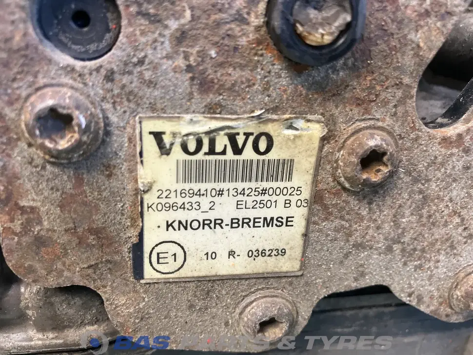 Essiccatore Volvo 22169410 Essiccatore Volvo 22169410