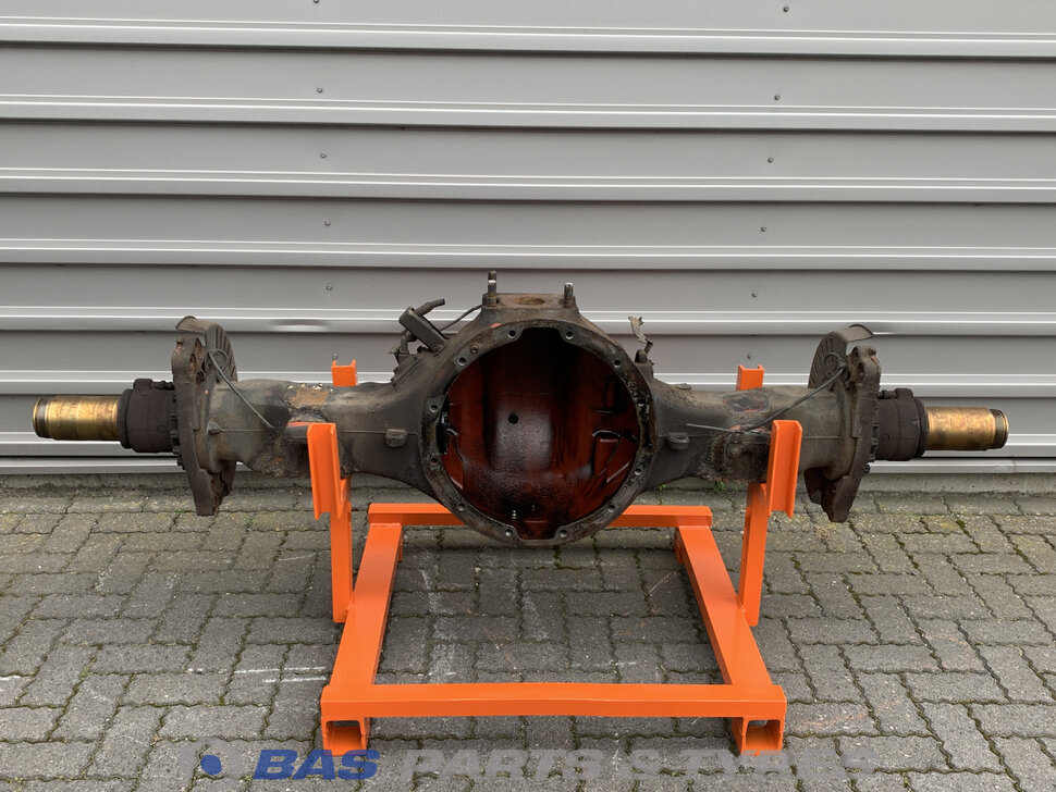 Rear axle housing 1671987 1671987, 7422324064, RS1356SV, 22324064  