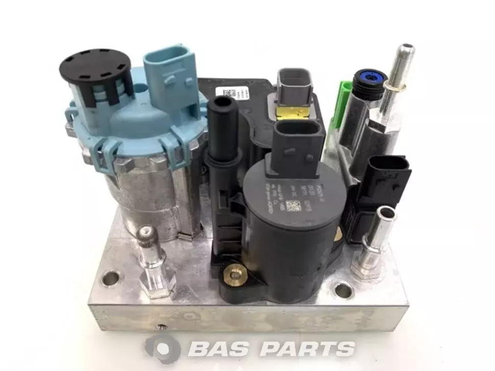 AdBlue pump 21679299 21679299 | BAS Parts & Tyres