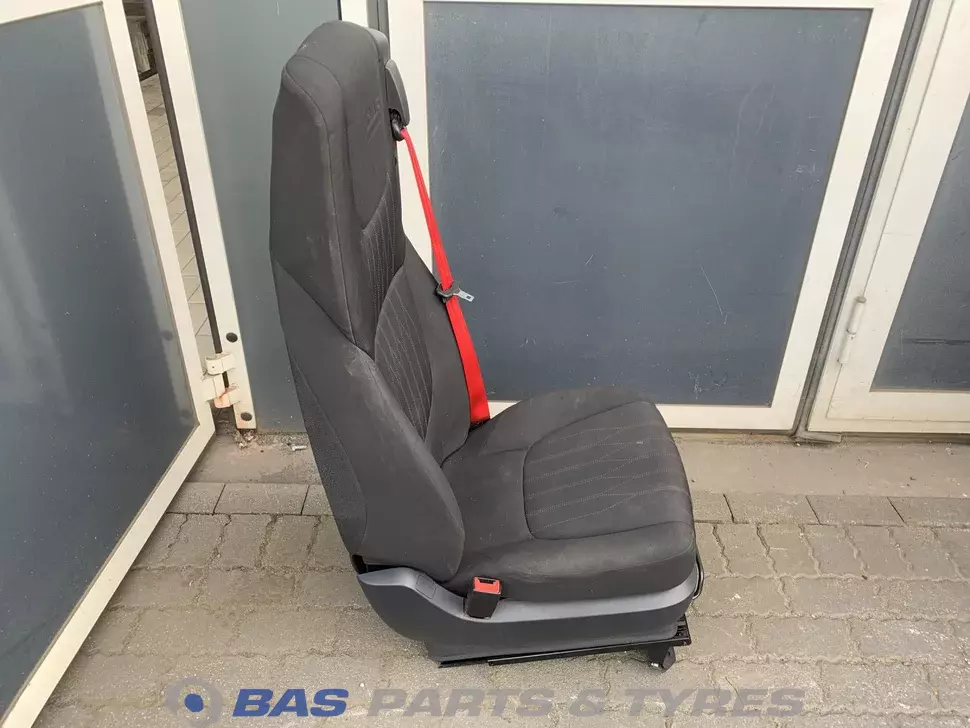 Scaunul pasagerului DAF 2105730 Scaunul pasagerului DAF 2105730