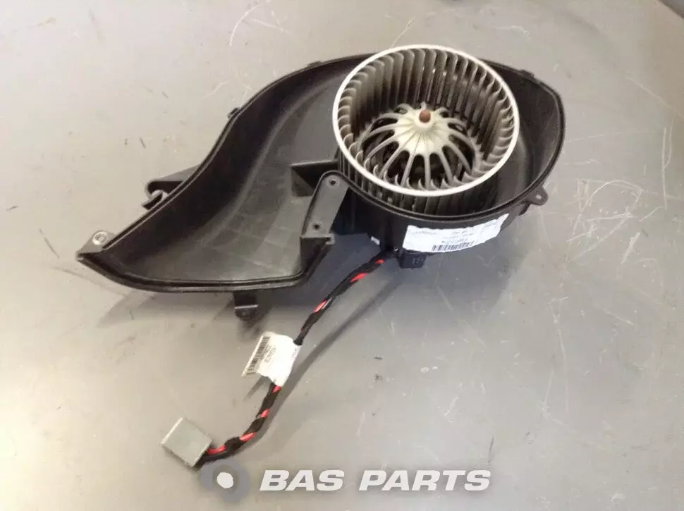 Motor calefacción Volvo 82407985 Motor calefacción Volvo 82407985