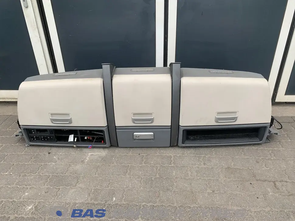 Etagère de rangement Renault 7482280443 Etagère de rangement Renault 7482280443