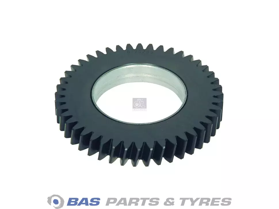Intermediate gear DT Spare Parts 7408170265