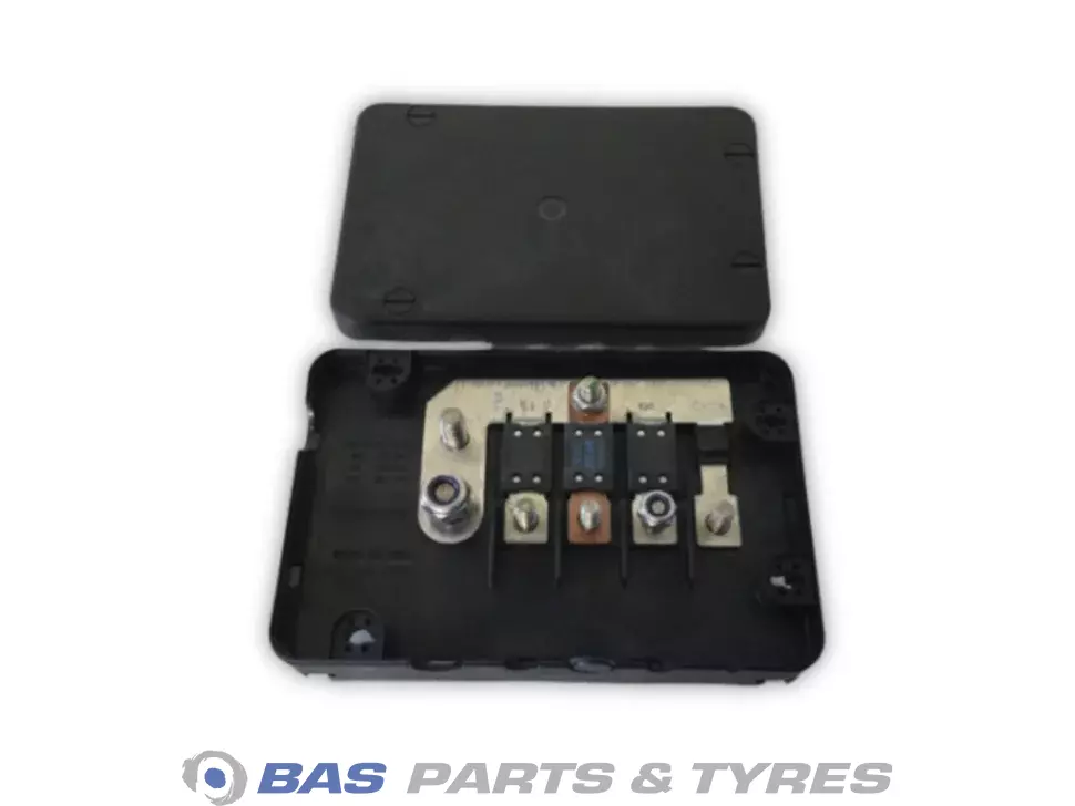Fuse box Renault 7421026666 Fuse box Renault 7421026666