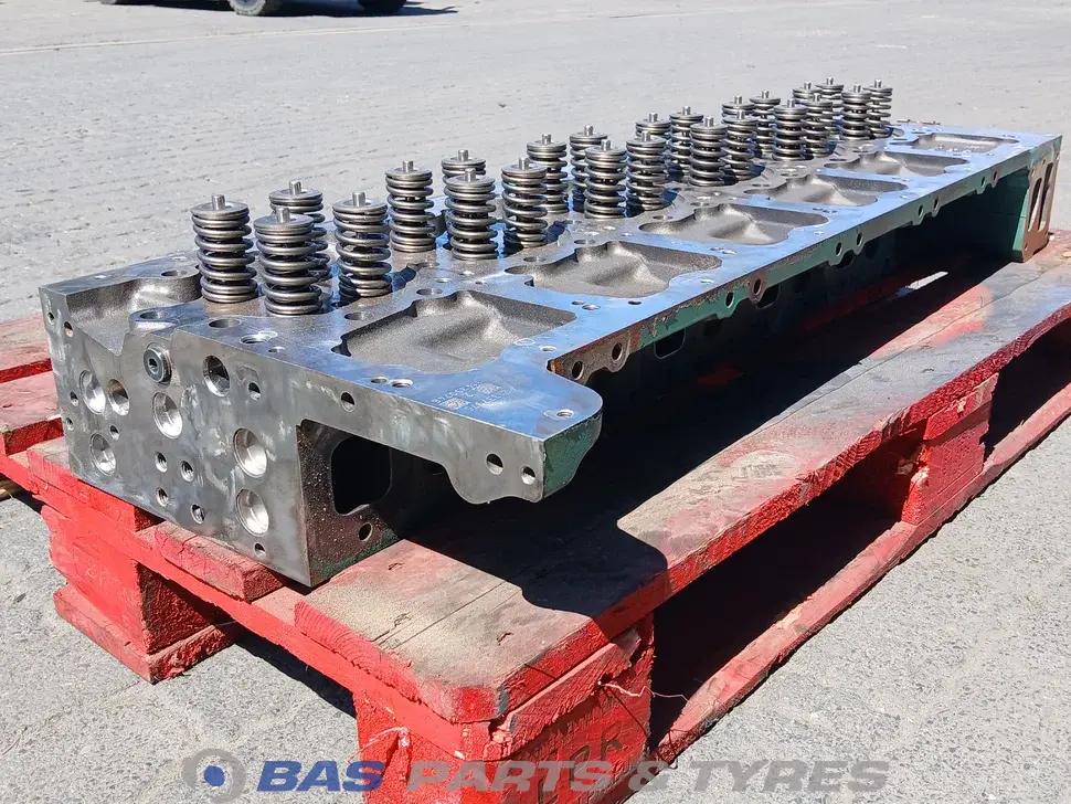 Culasse Volvo D13C 420 C1 20871250 Culasse Volvo D13C 420 C1 20871250