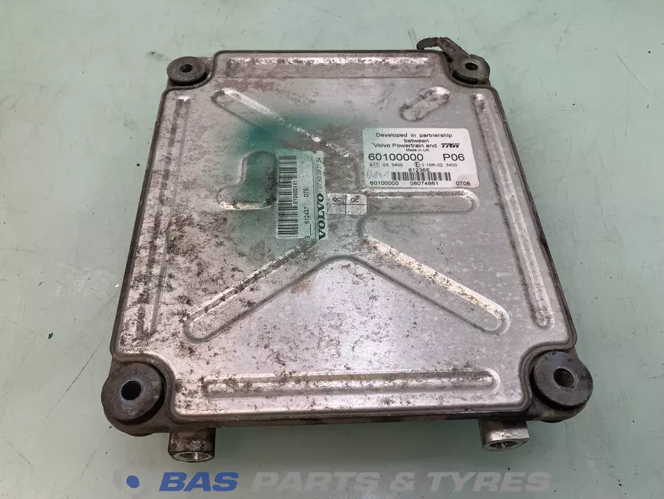 Engine management ECU Volvo 20766230 Engine management ECU Volvo 20766230