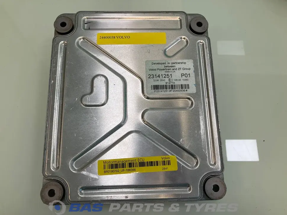 Engine management ECU Volvo 21900541 Engine management ECU Volvo 21900541