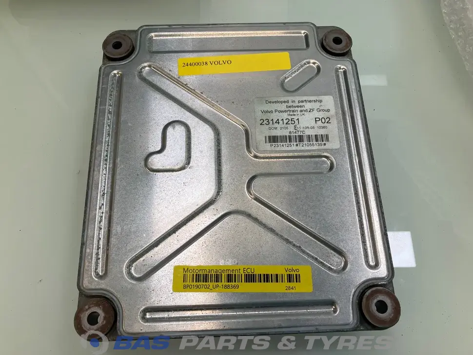 Engine management ECU Volvo 21900541 Engine management ECU Volvo 21900541