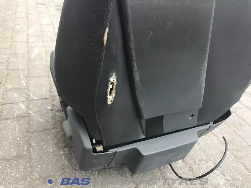 Место водителя Renault 7422289046 Место водителя Renault 7422289046