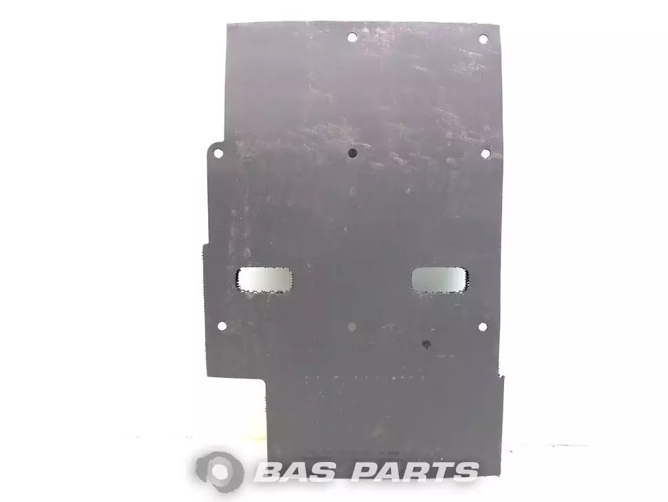 Guardafangos Volvo 84160723 Guardafangos Volvo 84160723