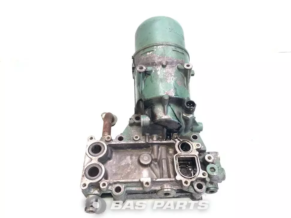 Radiateur dhuile Volvo 21779364