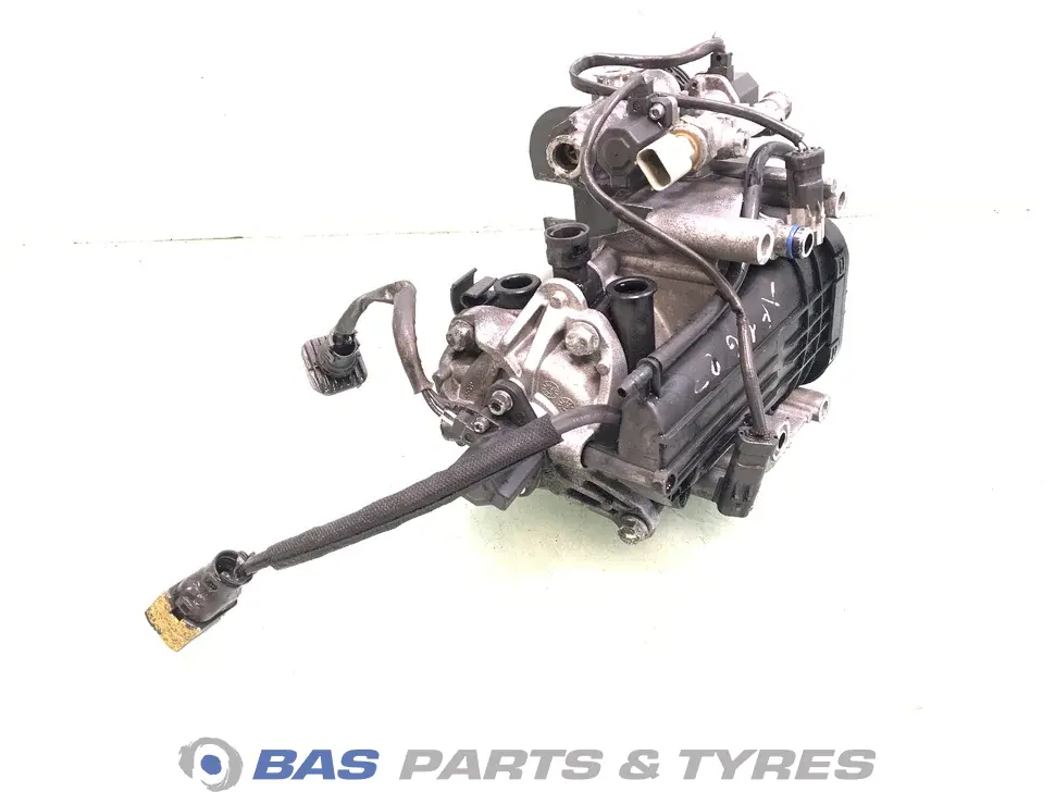 Fuel filter housing 2102374 2102374 Fuel filter housing 2102374 2102374