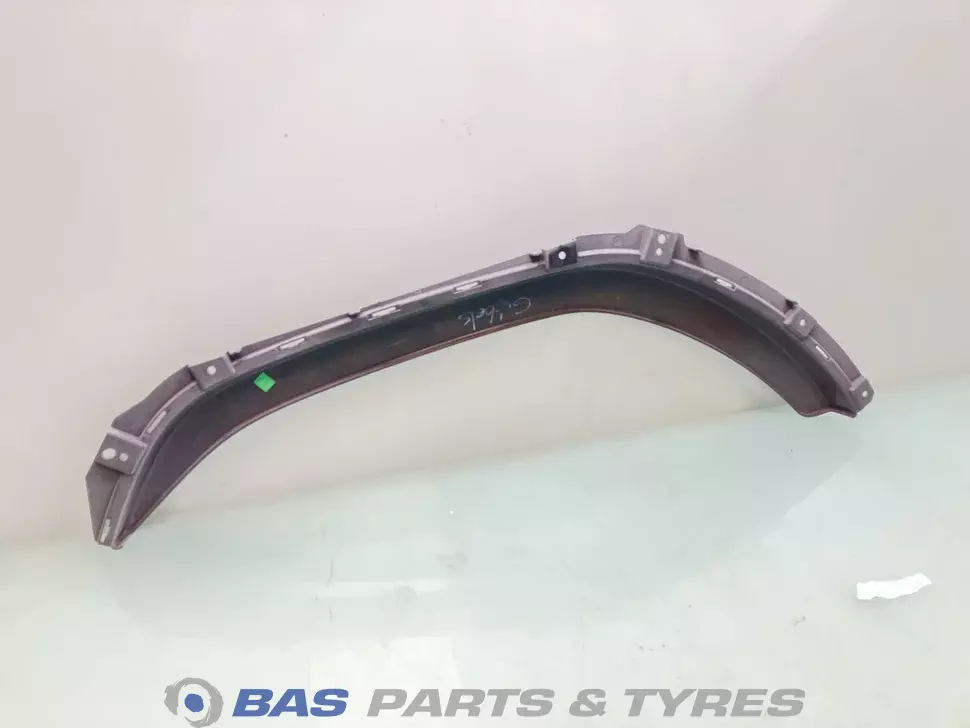 Overfender Volvo 82645377 Overfender Volvo 82645377
