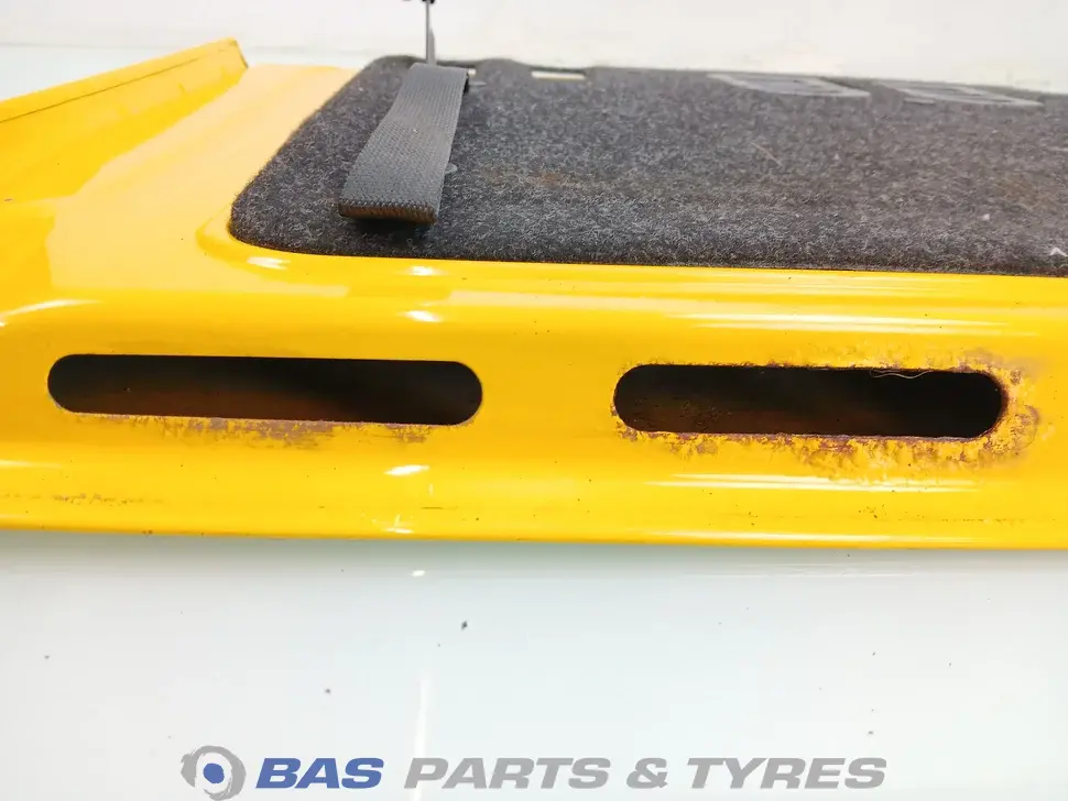 Toolbox hatch Volvo 82097100 Toolbox hatch Volvo 82097100