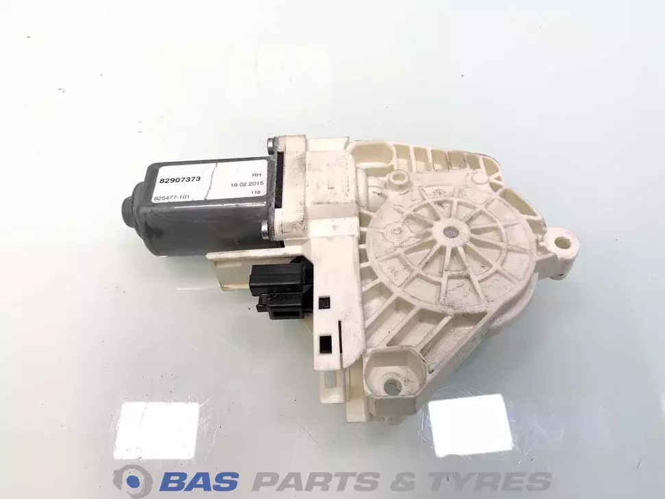 Motor eléctrico Renault 7482907373 Motor eléctrico Renault 7482907373