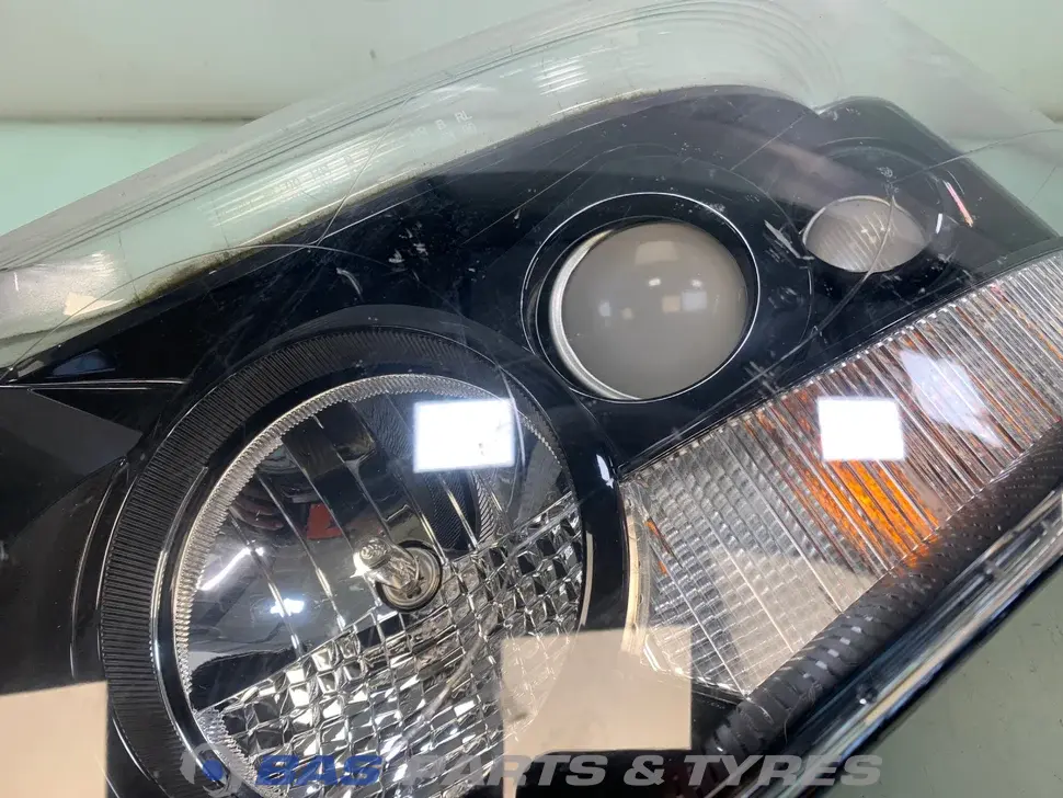 Farol principal D-serie Wide Esquerdo RHD 7421554745 Farol principal D-serie Wide Esquerdo RHD 7421554745