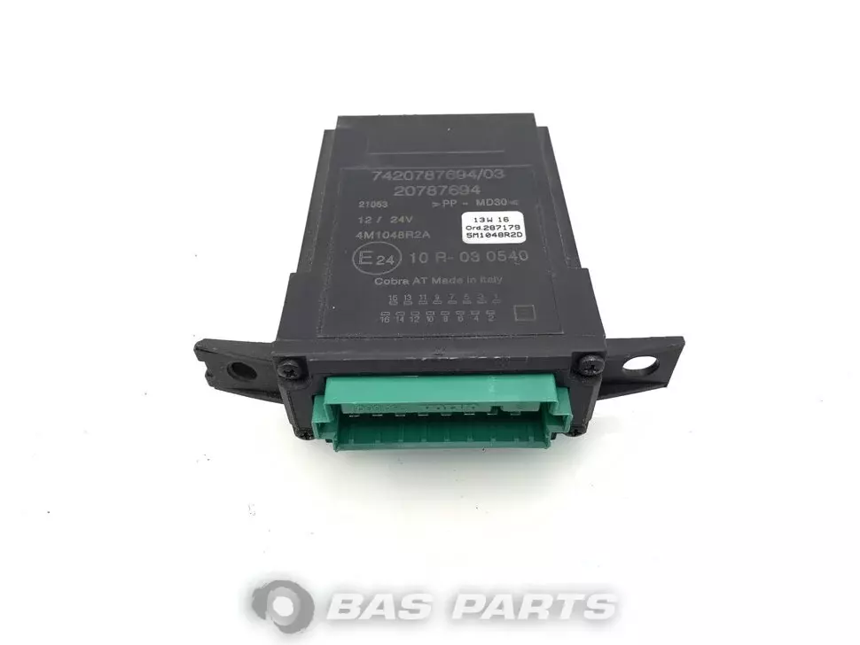 Regelunit afstandsbediening Renault 7420787694 Regelunit afstandsbediening Renault 7420787694