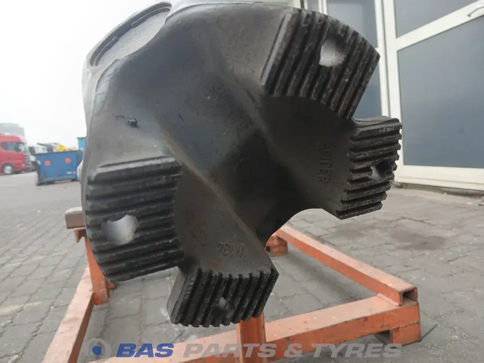 Pogonsko vratilo Renault 7401067771 Pogonsko vratilo Renault 7401067771