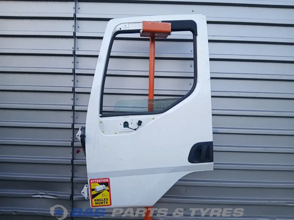 Porteiro Esquerdo Renault D-Serie 5600464823 Porteiro Esquerdo Renault D-Serie 5600464823