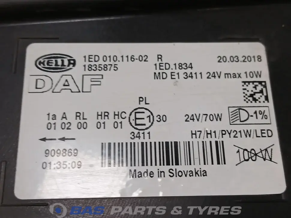 Far XF106 Dreapta LHD 1857519 Far XF106 Dreapta LHD 1857519