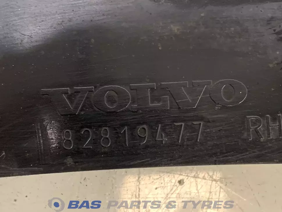 Abdeckplatte Volvo 82819477 Abdeckplatte Volvo 82819477
