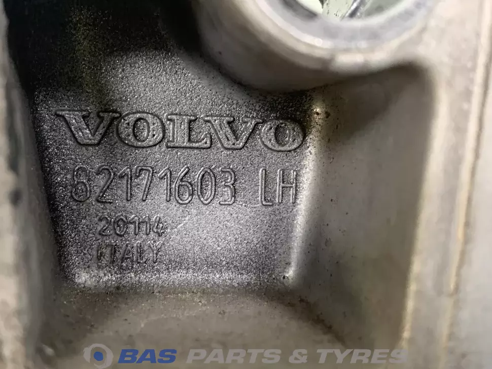 Ступенька Лево Volvo 82171603 Ступенька Лево Volvo 82171603