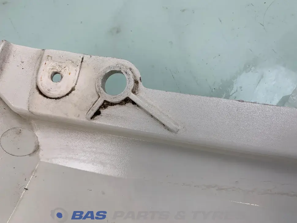 Cornière de cabine DAF XF106 1835709 Cornière de cabine DAF XF106 1835709
