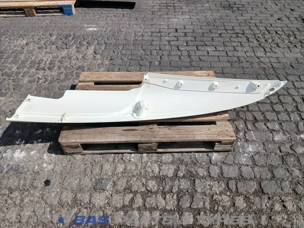 Zijkant dakspoiler DAF 1875235 Zijkant dakspoiler DAF 1875235
