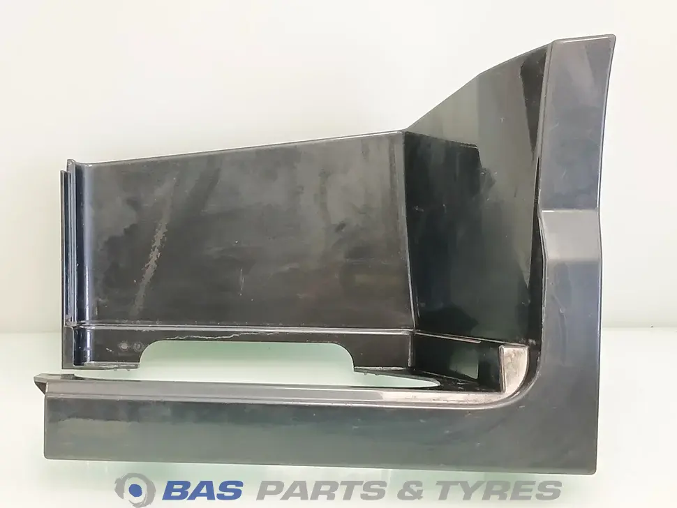Einsteigklappe Links Volvo 21344647 Einsteigklappe Links Volvo 21344647