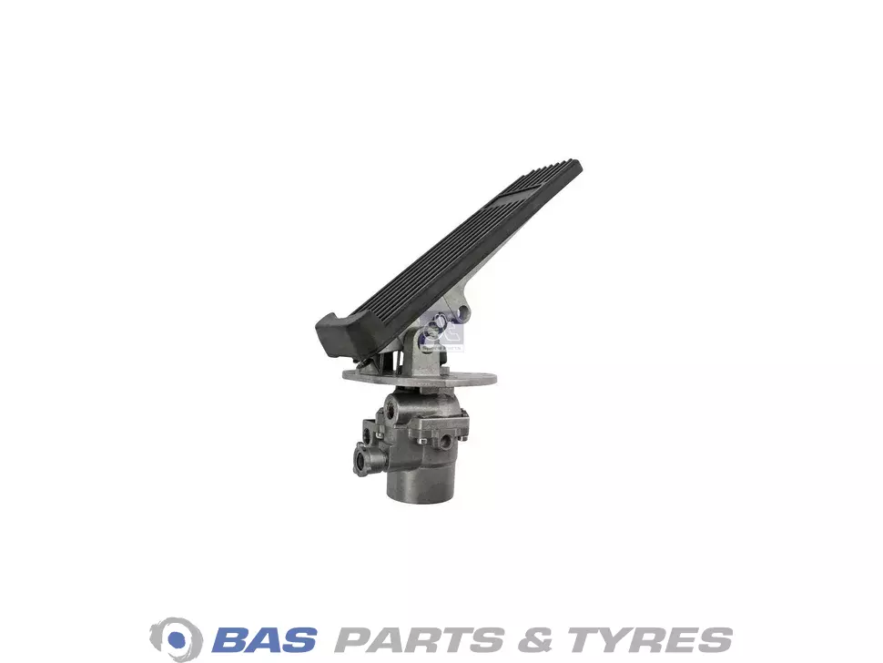 Accelerator pedala DT Spare Parts 1577143