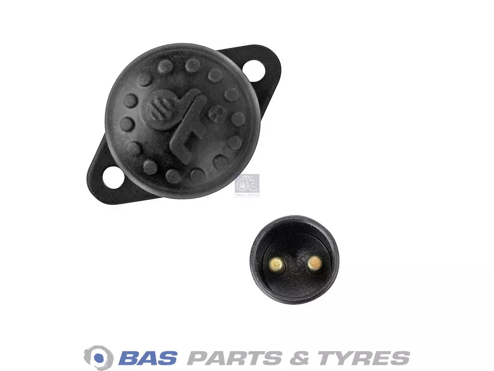 Engine Brake Switch DT Spare Parts 1589502