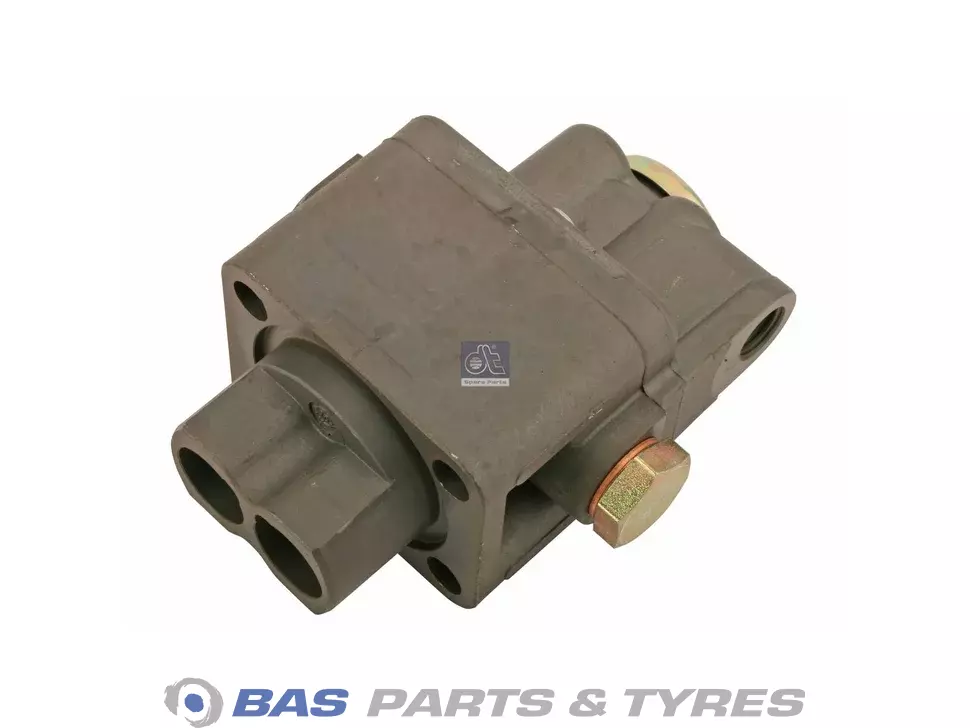 Shift control valve DT Spare Parts 1609886 Shift control valve DT Spare Parts 1609886