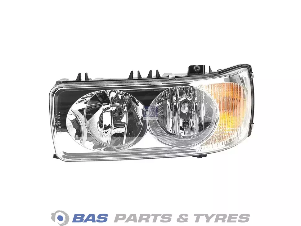 Headlight 1743688