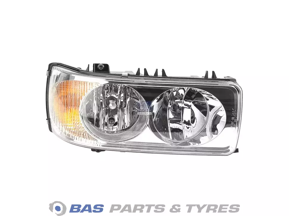 Headlight 1743689