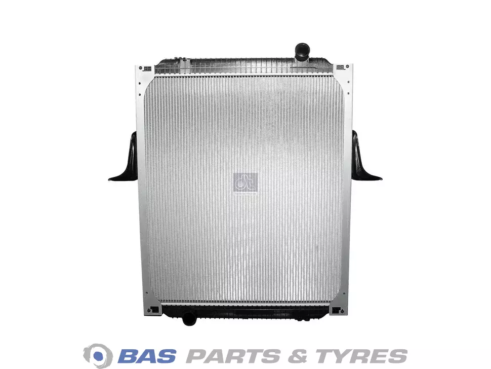 Kühler DT Spare Parts 5010315738