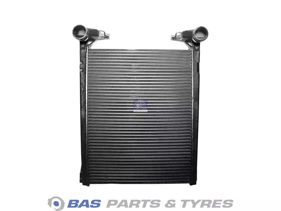 Intercooler DT Spare Parts 5010230487