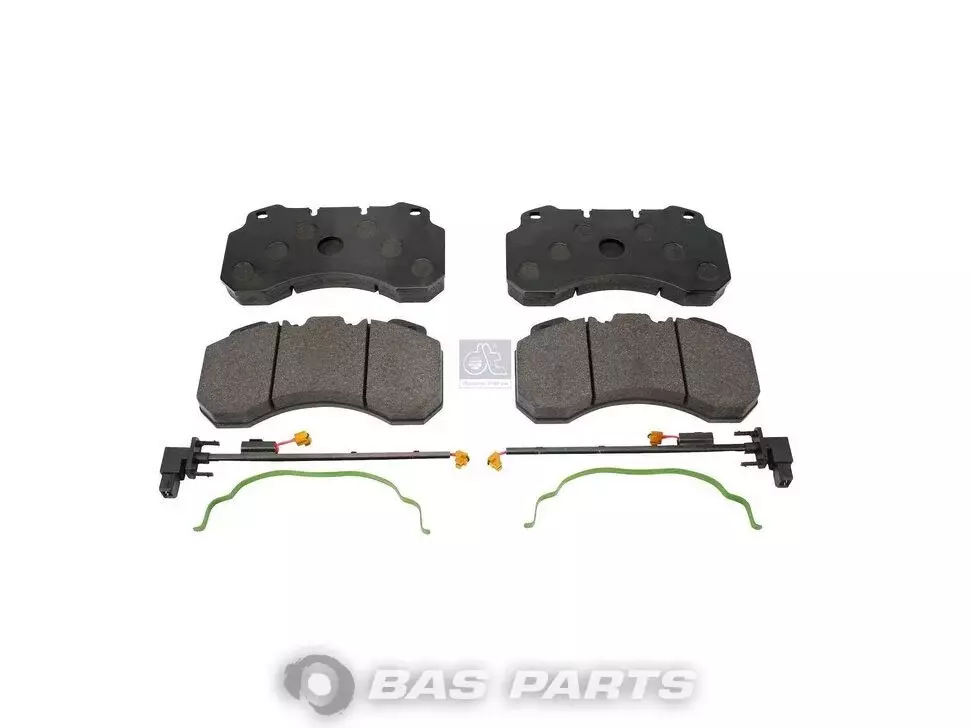 Bremsbeläge DT Spare Parts 5001857615