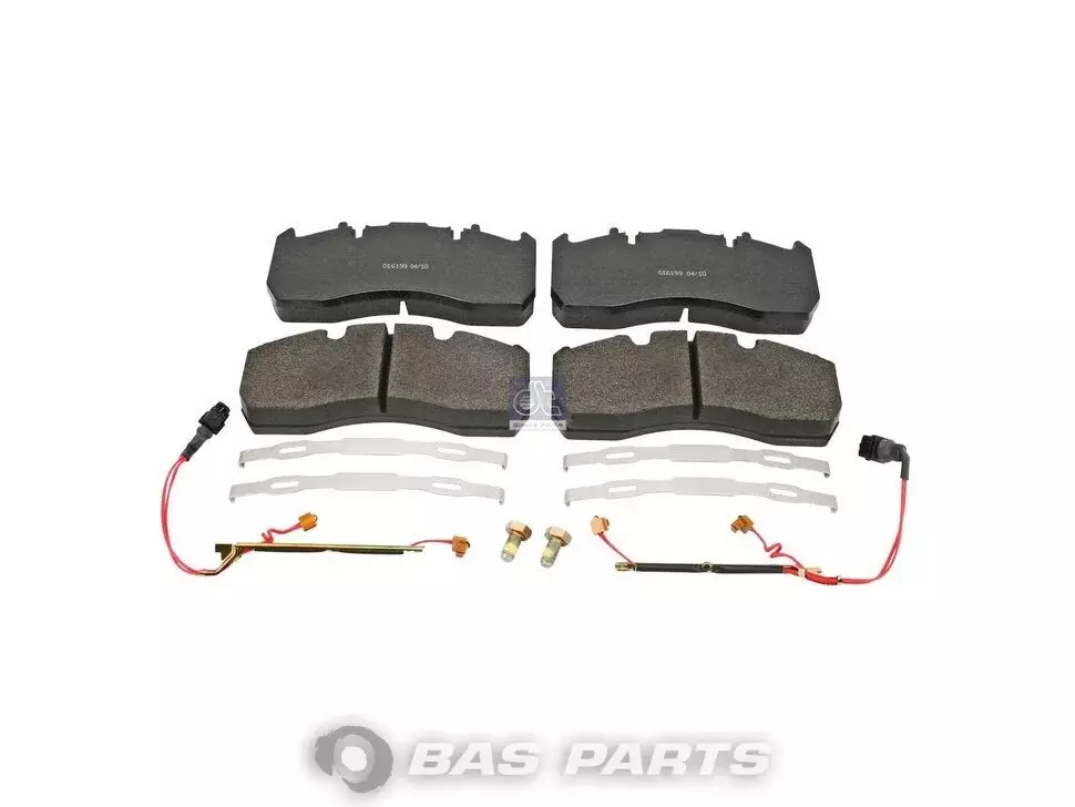Bremsbelagsatz DT Spare Parts 7421399915