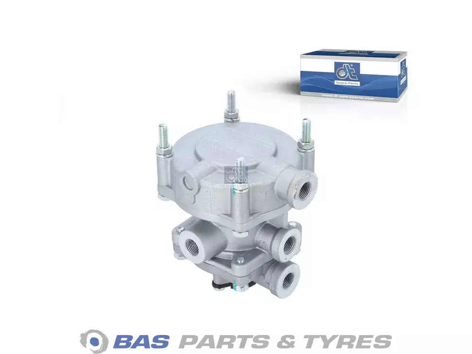 Trailer control valve DT Spare Parts 1584765