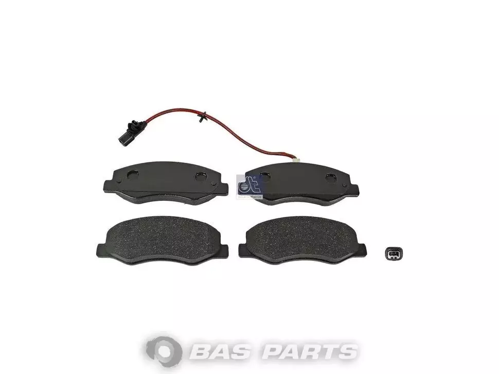 Bremsbeläge DT Spare Parts 0004421289