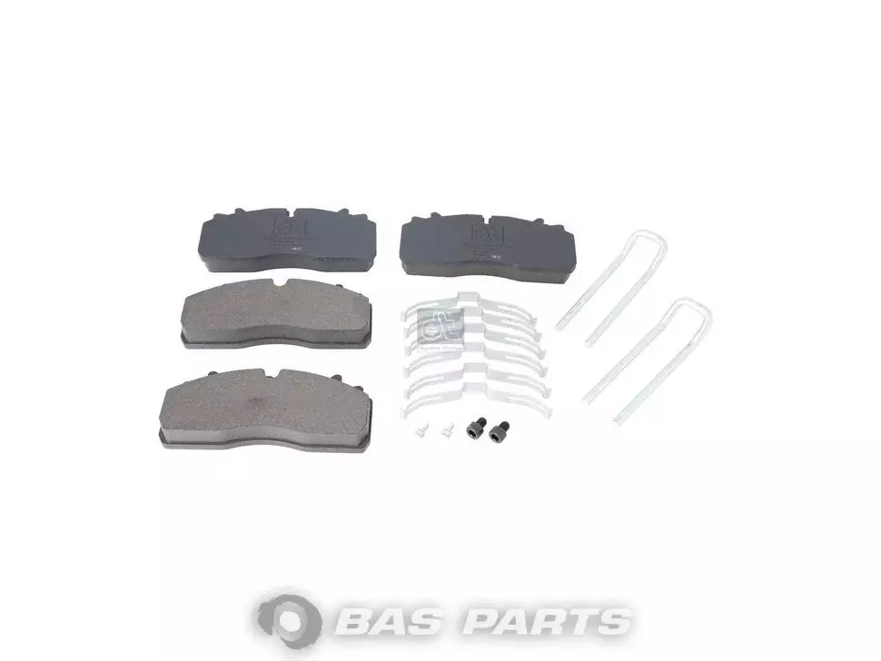 Bremsbeläge DT Spare Parts 7421538270
