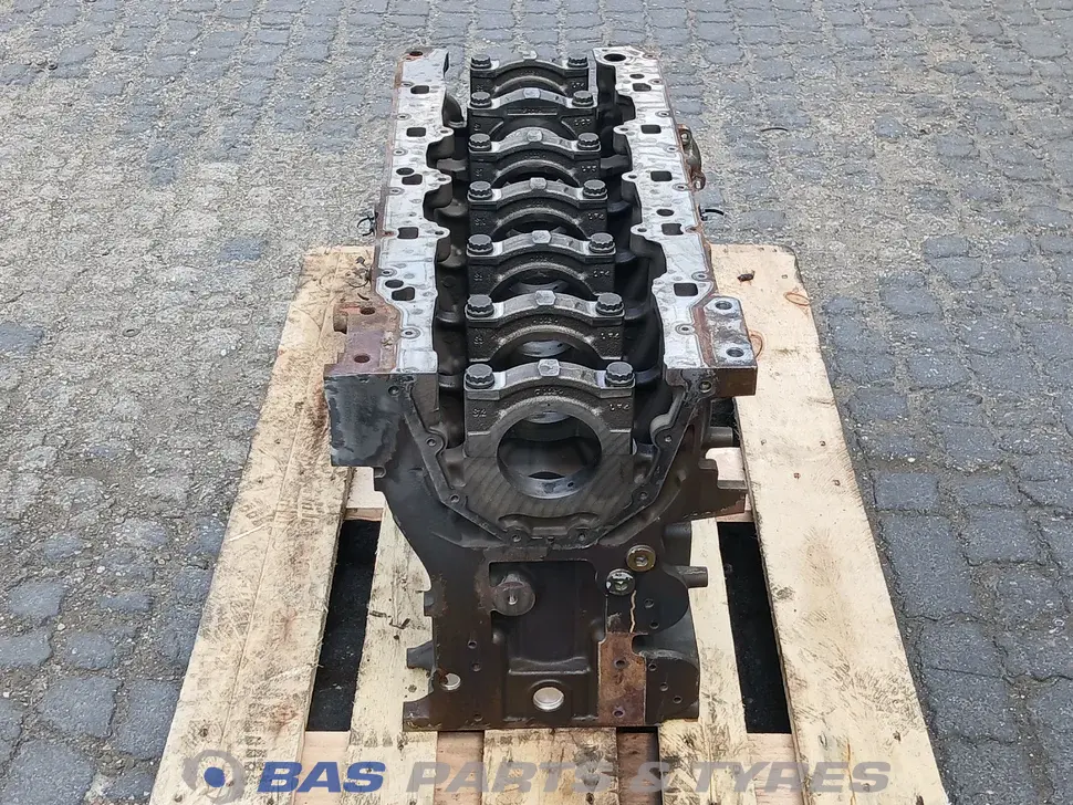 Bloco do motor Mercedes A 002 010 82 00 Bloco do motor Mercedes A 002 010 82 00