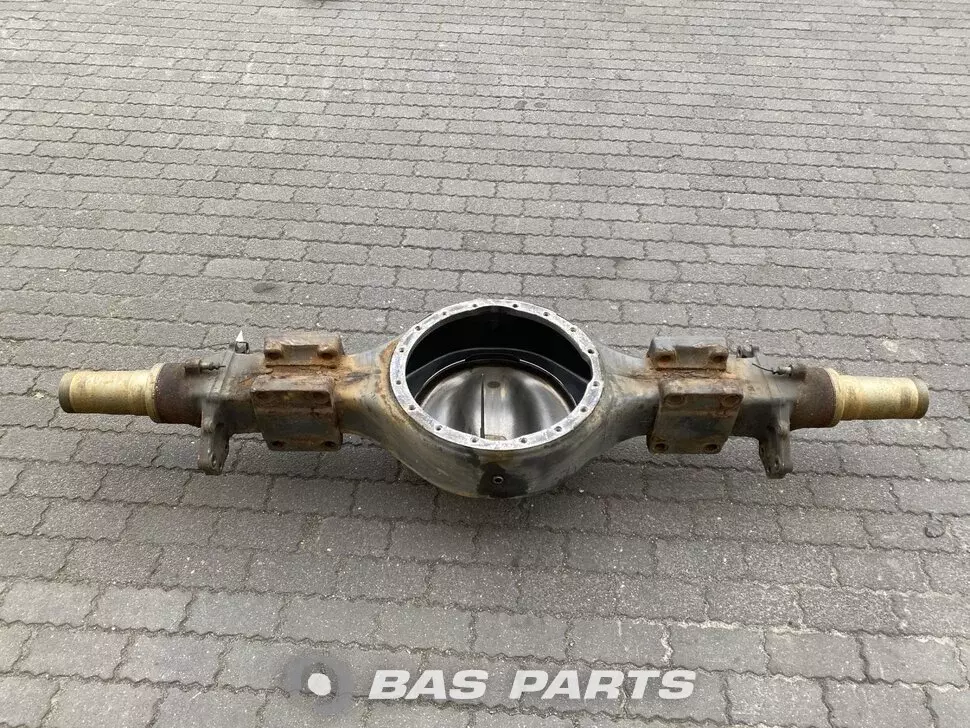 Carcaça do eixo traseiro Mercedes A 960 350 25 30 Carcaça do eixo traseiro Mercedes A 960 350 25 30