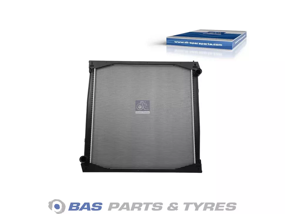 Radiator DT Spare Parts 10570465 Radiator DT Spare Parts 10570465