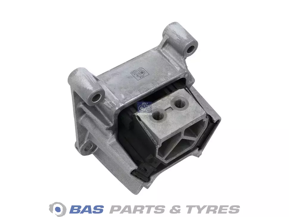 Engine support DT Spare Parts 81962100582 Engine support DT Spare Parts 81962100582