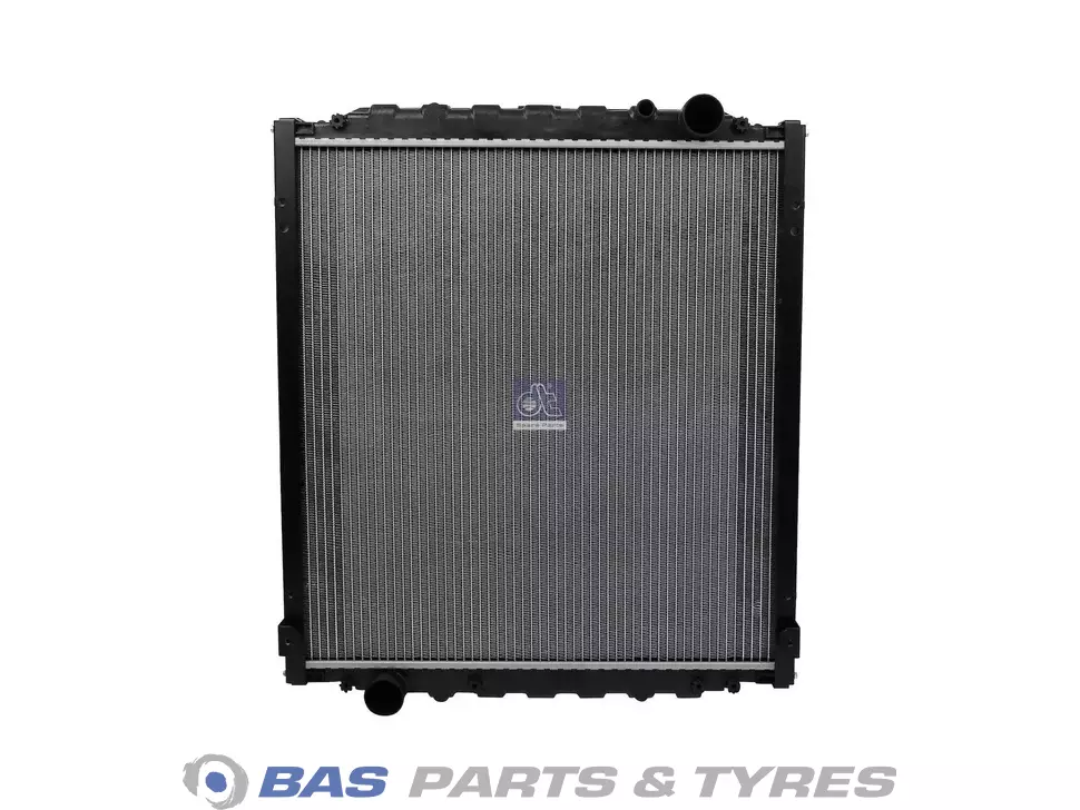 Radiator DT Spare Parts 81061016443