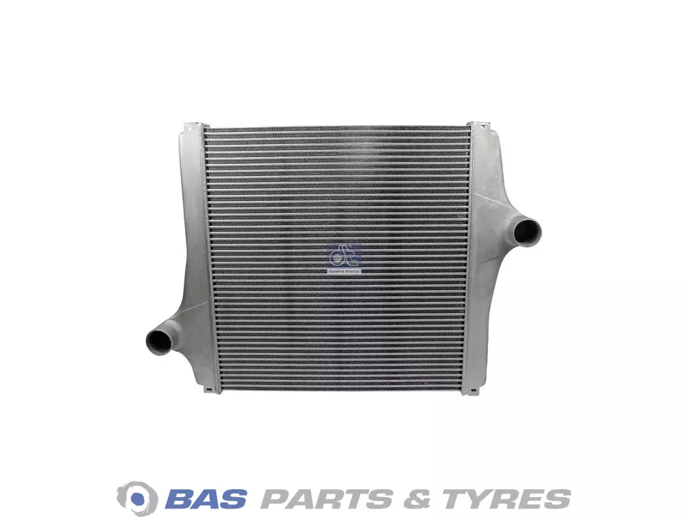Intercooler DT Spare Parts 81061300184