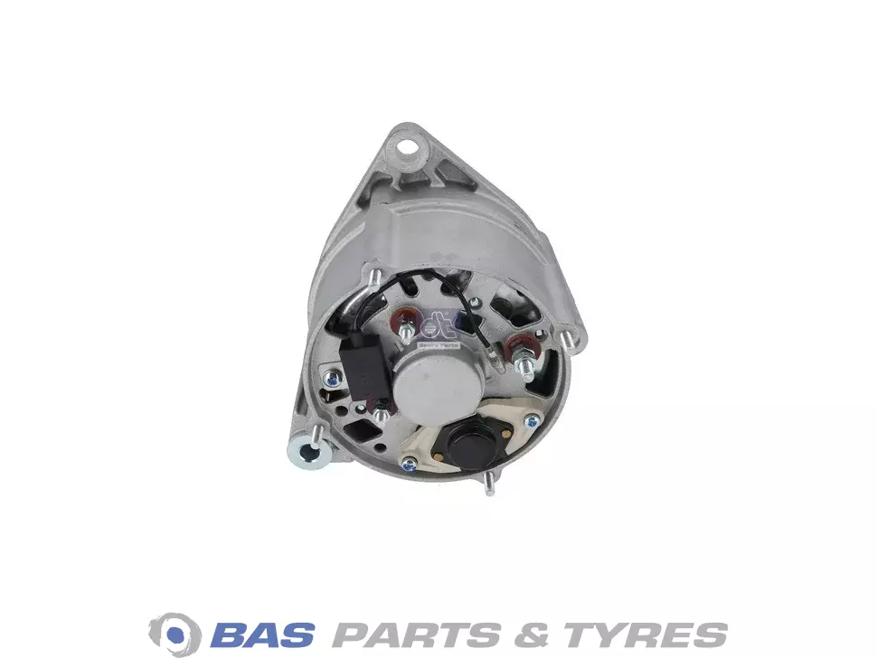 Wechselstromgenerator DT Spare Parts 51261017145 Wechselstromgenerator DT Spare Parts 51261017145