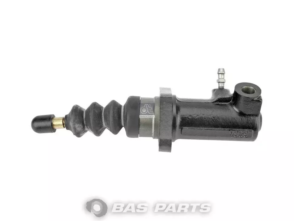 Clutch cilinder DT Spare Parts 81307166065